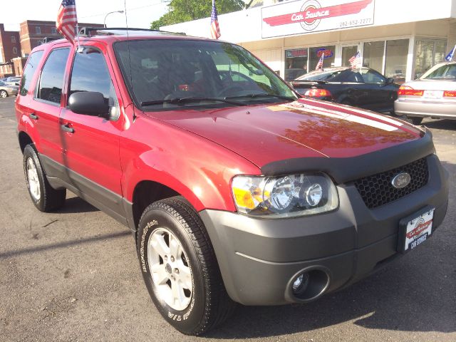 2005 Ford Escape XLT 4X4 Diesel BAD Credit OK