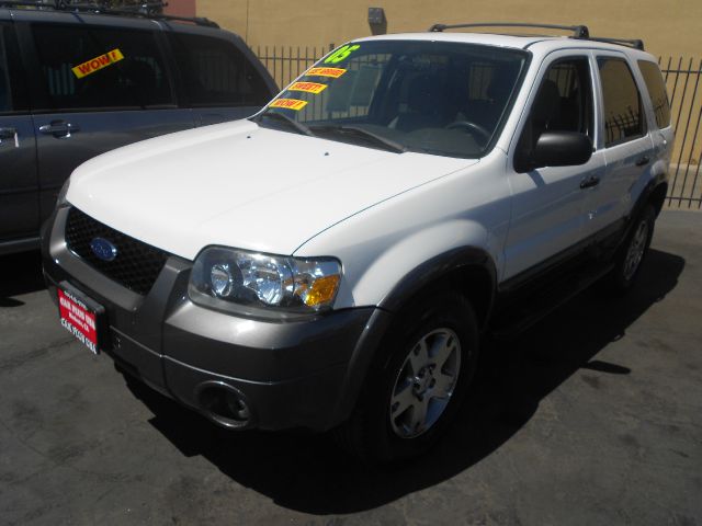 2005 Ford Escape HD Dually 4x4