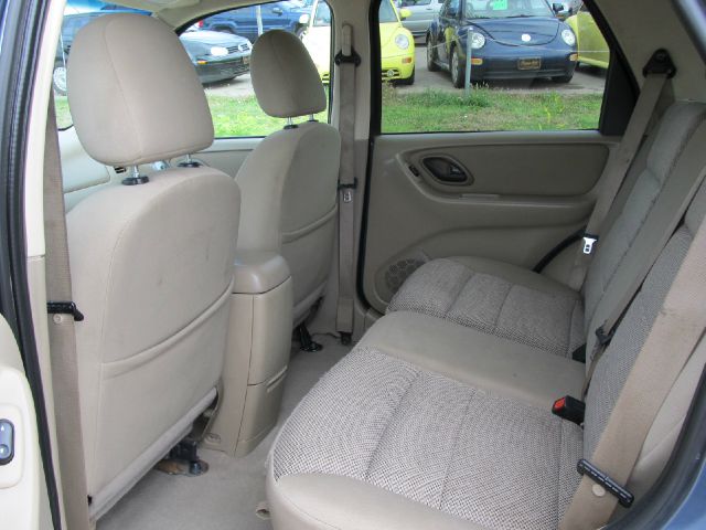 2005 Ford Escape SL 4x4 Regular Cab