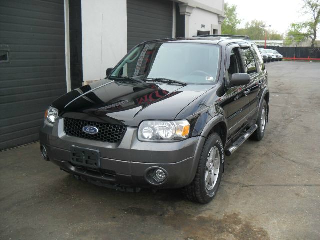 2005 Ford Escape SL 4x4 Regular Cab