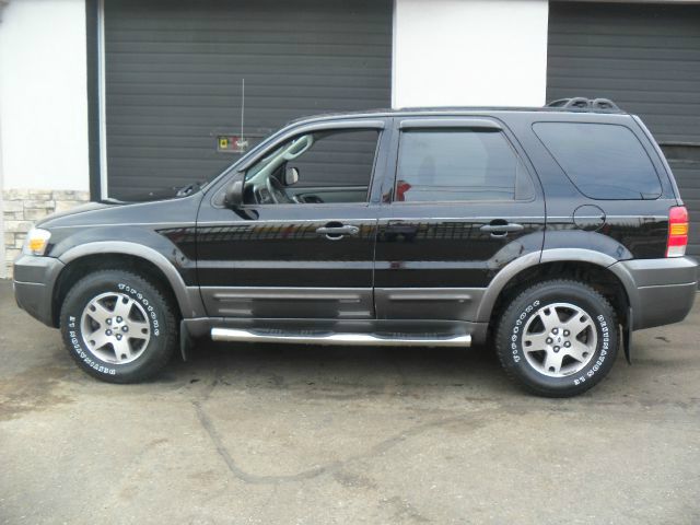 2005 Ford Escape SL 4x4 Regular Cab