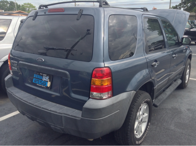 2005 Ford Escape SL 4x4 Regular Cab