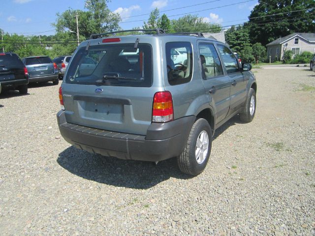 2005 Ford Escape Reg Cab 159.5 WB C5B