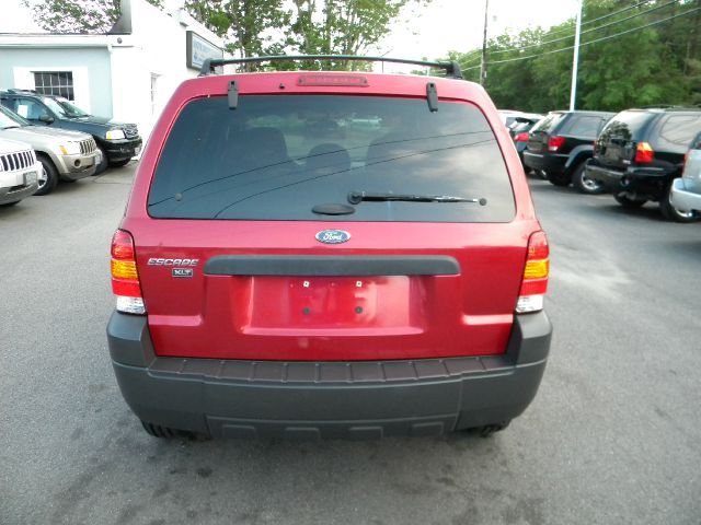 2005 Ford Escape SL 4x4 Regular Cab