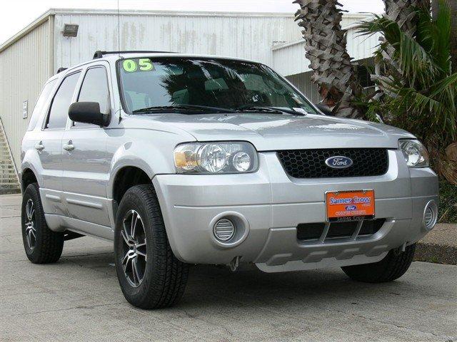 2005 Ford Escape XLS