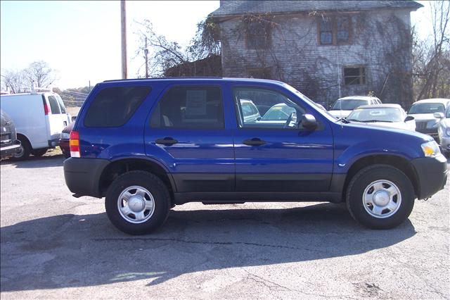 2005 Ford Escape XLS