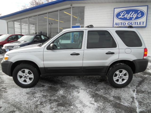 2005 Ford Escape Arc