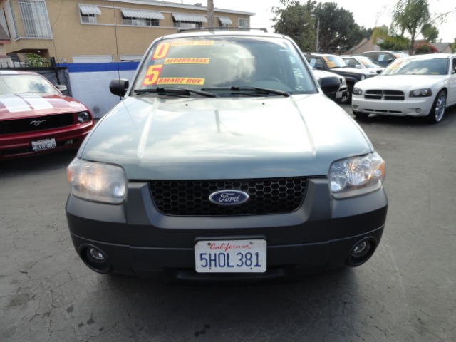 2005 Ford Escape 15