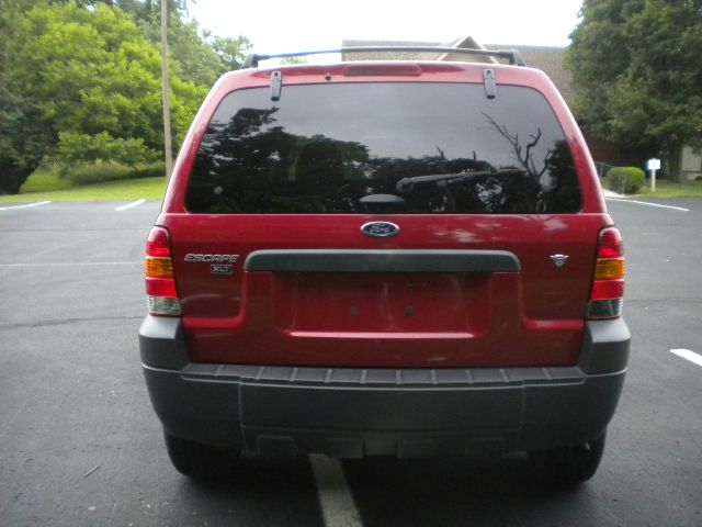 2005 Ford Escape SL 4x4 Regular Cab