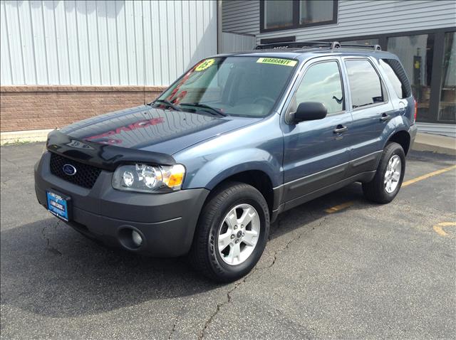 2005 Ford Escape HD Dually 4x4