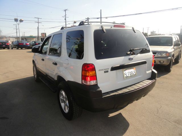 2005 Ford Escape SL 4x4 Regular Cab