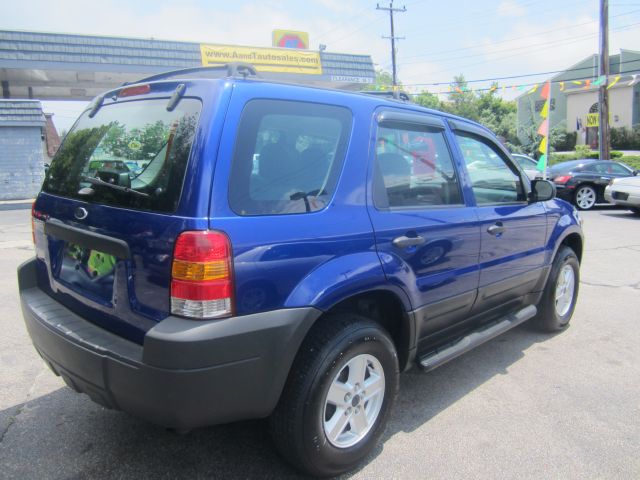 2005 Ford Escape Reg Cab 159.5 WB C5B