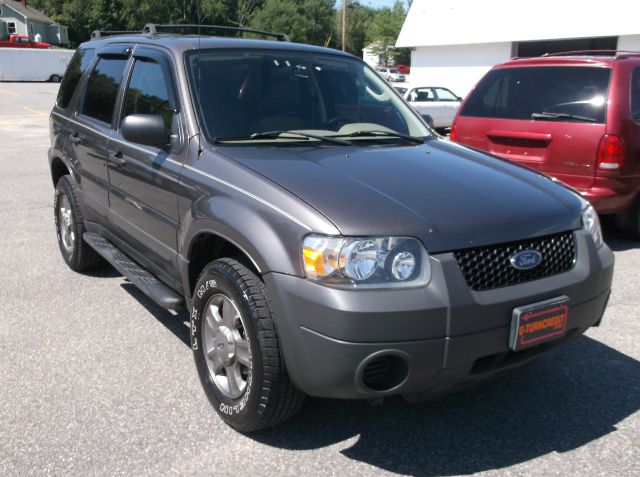 2005 Ford Escape Reg Cab 159.5 WB C5B