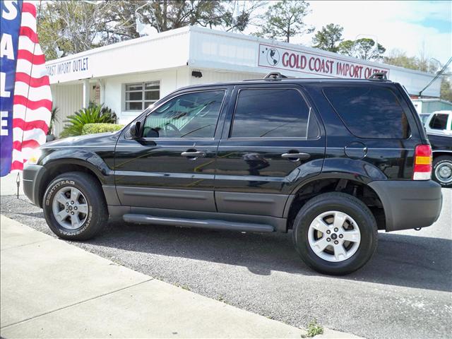 2005 Ford Escape ESi