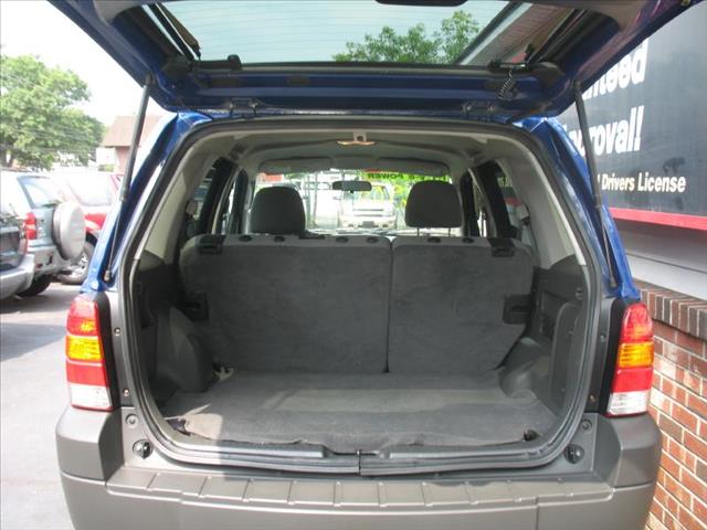 2005 Ford Escape Blackwood