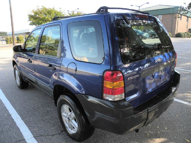 2005 Ford Escape Reg Cab 159.5 WB C5B