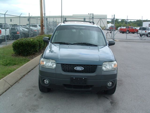 2005 Ford Escape SL 4x4 Regular Cab