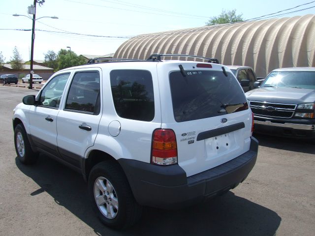 2005 Ford Escape SL 4x4 Regular Cab