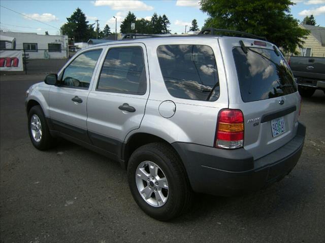 2005 Ford Escape Unknown