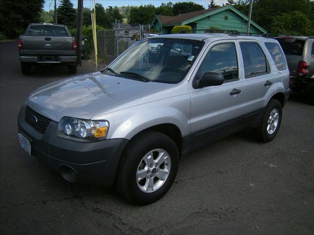 2005 Ford Escape Unknown