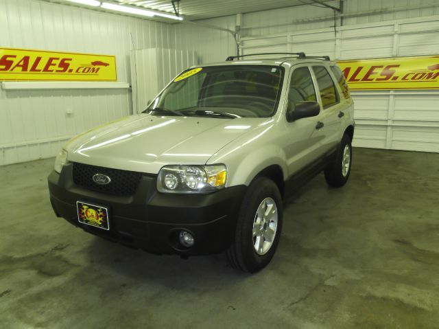 2005 Ford Escape SL 4x4 Regular Cab