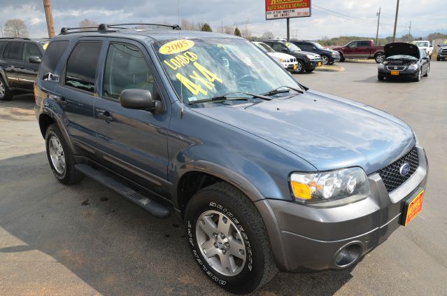 2005 Ford Escape SL 4x4 Regular Cab