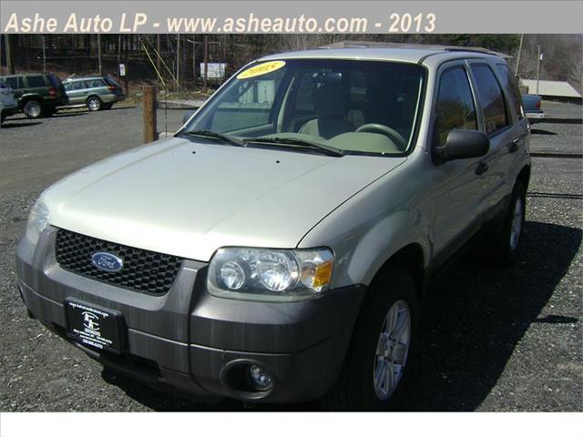 2005 Ford Escape Unknown