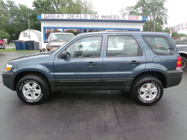 2005 Ford Escape Reg Cab 159.5 WB C5B