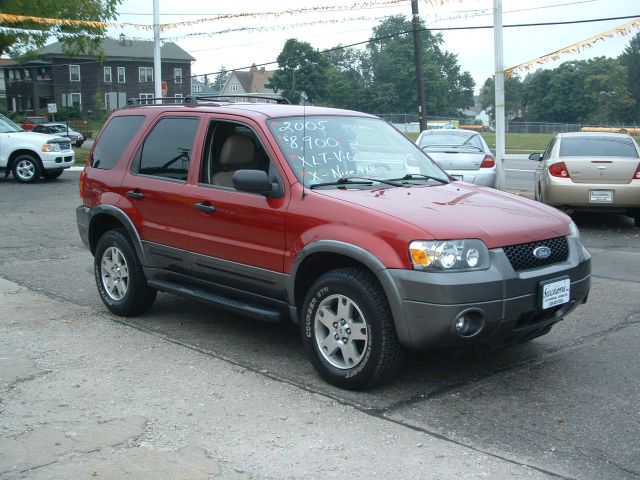 2005 Ford Escape SL 4x4 Regular Cab