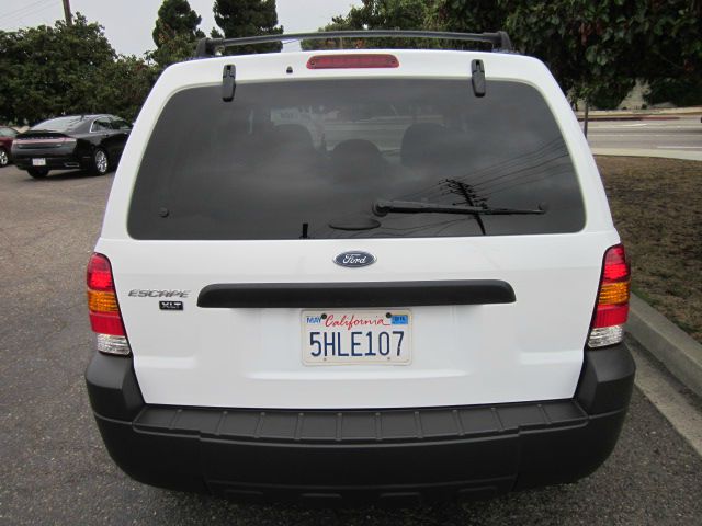 2005 Ford Escape SL 4x4 Regular Cab