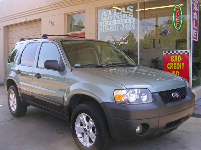 2005 Ford Escape SL 4x4 Regular Cab