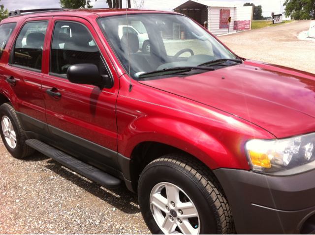 2005 Ford Escape Reg Cab 159.5 WB C5B