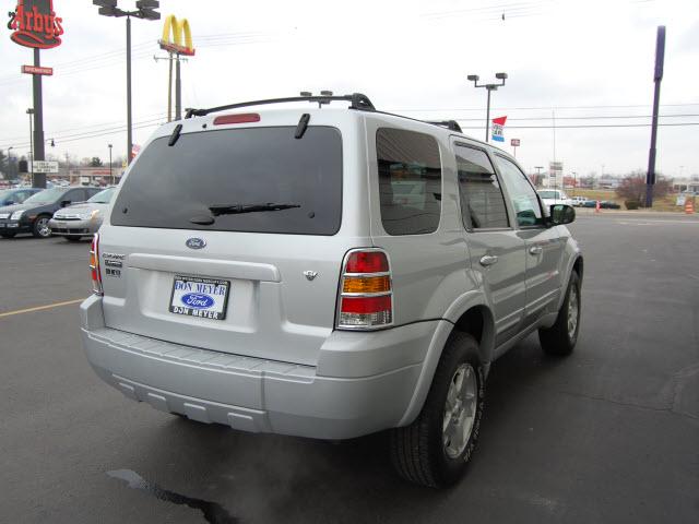 2006 Ford Escape SLT 25