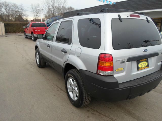 2006 Ford Escape SL 4x4 Regular Cab