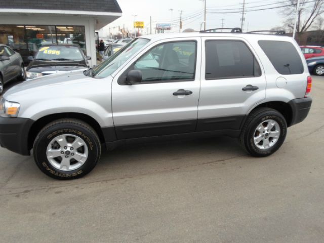 2006 Ford Escape SL 4x4 Regular Cab