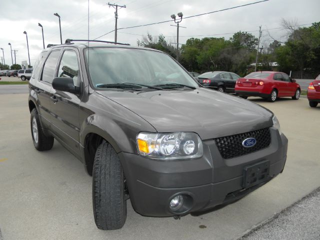 2006 Ford Escape SL 4x4 Regular Cab