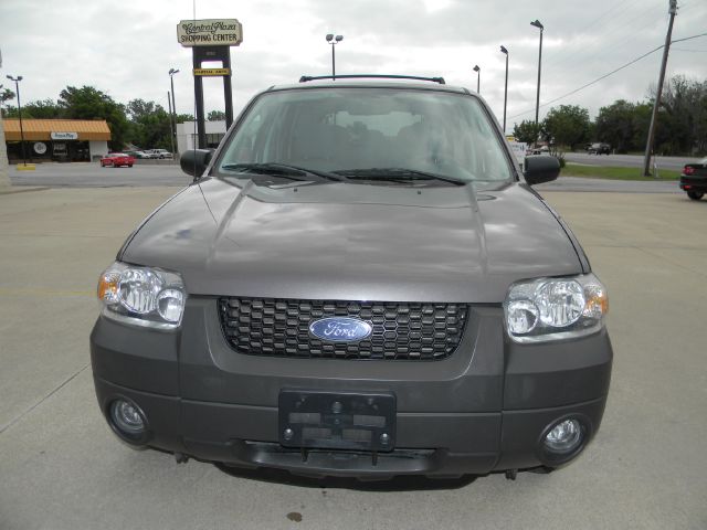 2006 Ford Escape SL 4x4 Regular Cab