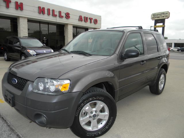 2006 Ford Escape SL 4x4 Regular Cab