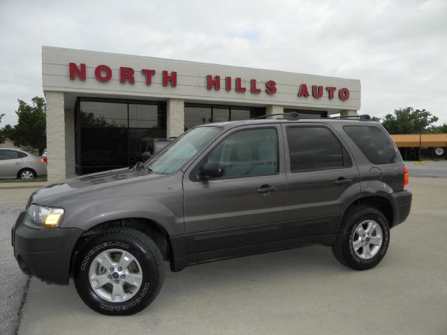 2006 Ford Escape SL 4x4 Regular Cab