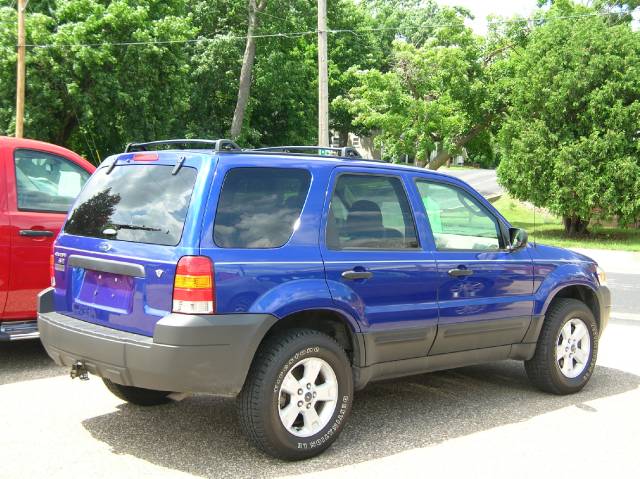 2006 Ford Escape ESi