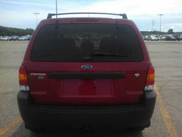 2006 Ford Escape ESi