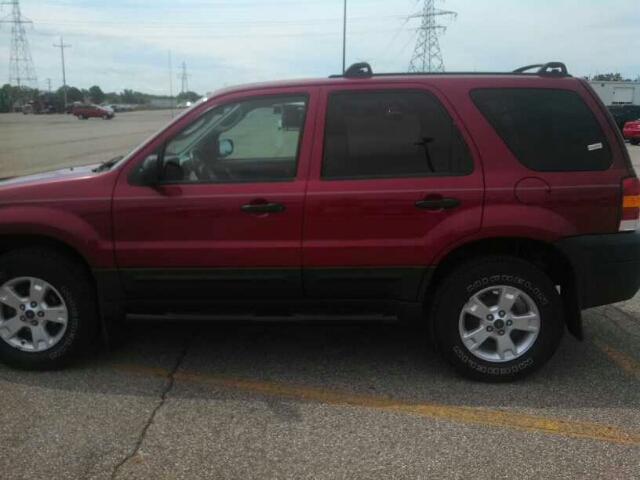 2006 Ford Escape ESi