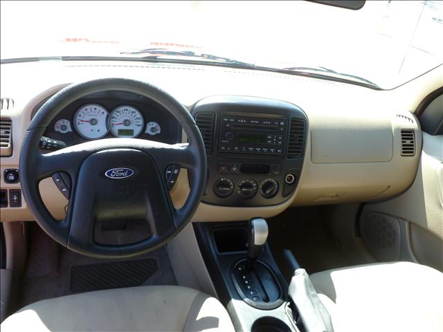 2006 Ford Escape XLS