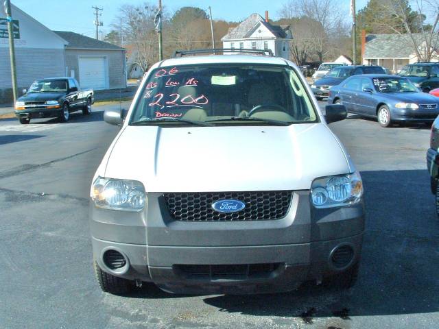 2006 Ford Escape XLS