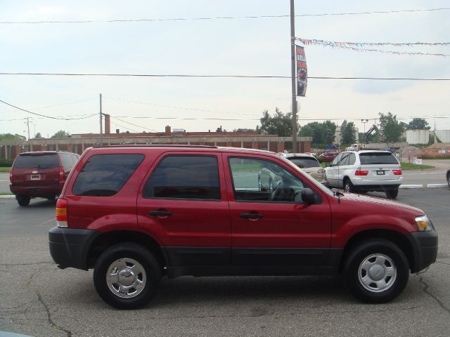 2006 Ford Escape Reg Cab 159.5 WB C5B