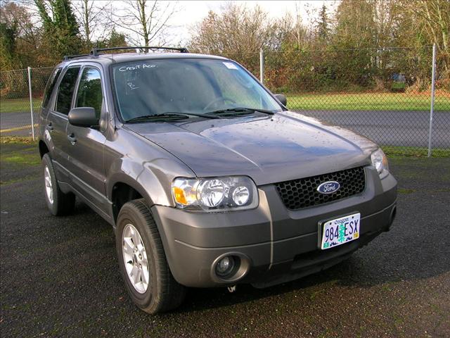 2006 Ford Escape ESi