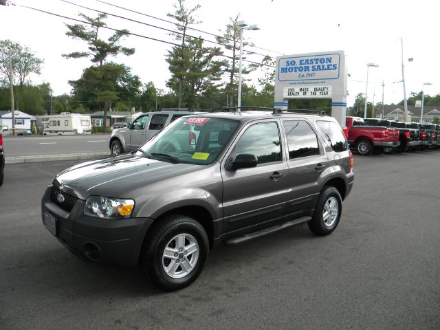 2006 Ford Escape Reg Cab 159.5 WB C5B