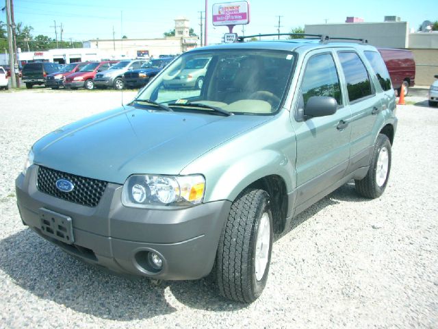 2006 Ford Escape SL 4x4 Regular Cab