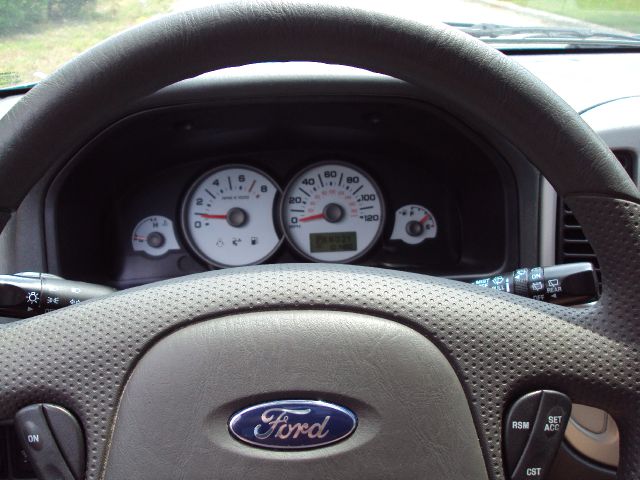 2006 Ford Escape SL 4x4 Regular Cab