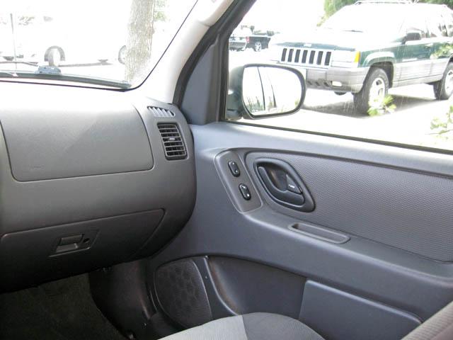 2006 Ford Escape XLS